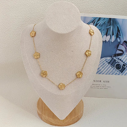 CléoLux™️ Cléo Flowers Necklaces