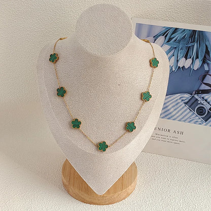 CléoLux™️ Cléo Flowers Necklaces